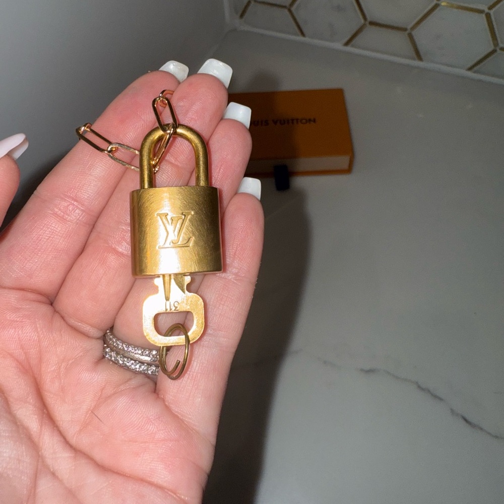 Authentic Louis Vuitton lock and key Necklace #311 - Picture 6 of 9